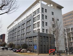 寶潤達外墻保溫一體板應(yīng)用鄭州電力學院外墻翻新項目